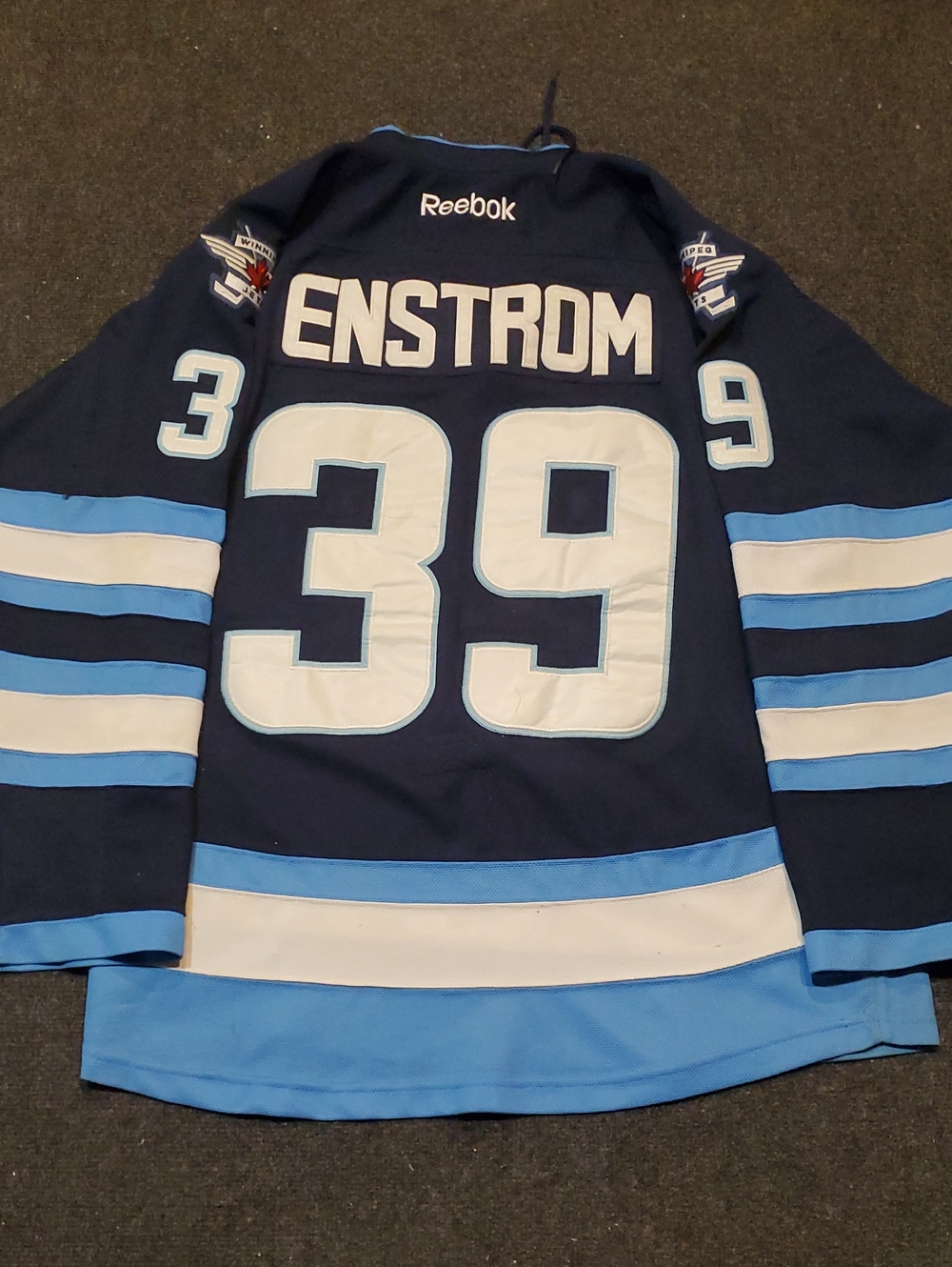Reebok Winnipeg Jets Tobias Enstrom #39 Premier Reebok Hockey Jersey... 🏒✈️